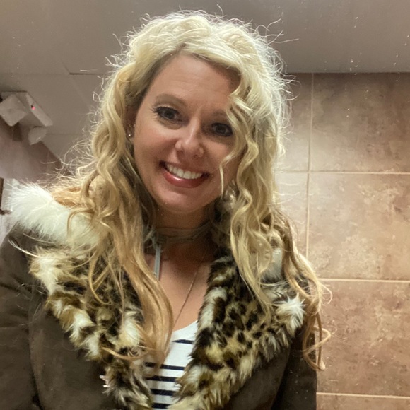 Meet your Posher, Jody - Picture 1 of 1